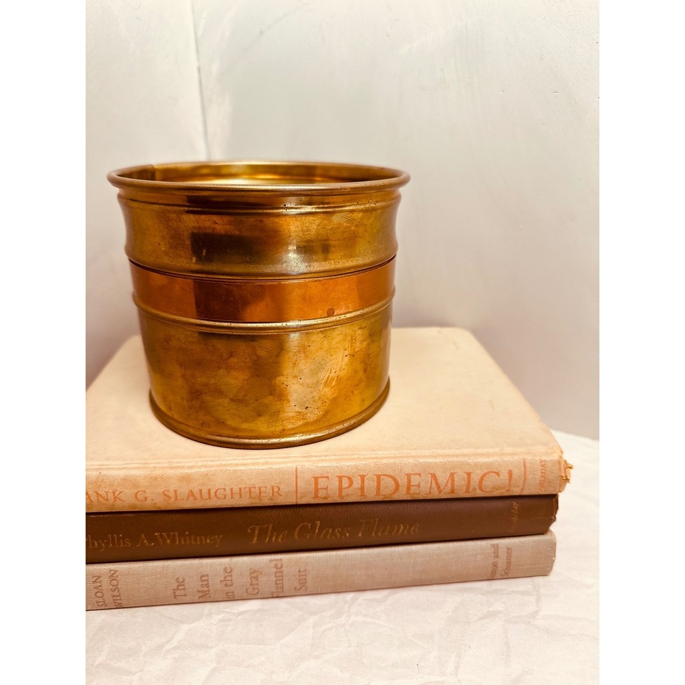 Vintage Brass and Copper Planter Small Two Tone Metal Bucket Decorative Pot - Picture 7 of 7